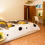 Delle Rose Apartahotel Tremosine