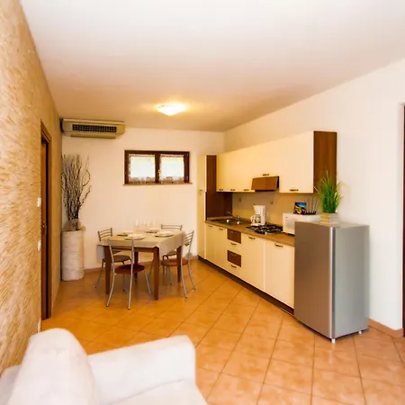Delle Rose Aparthotel