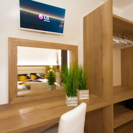 Delle Rose Aparthotel Tremosine
