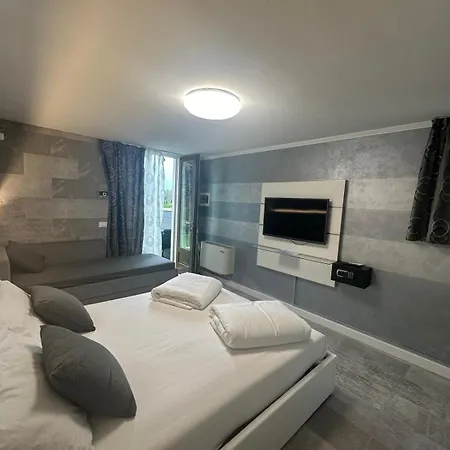 Delle Rose Aparthotel
